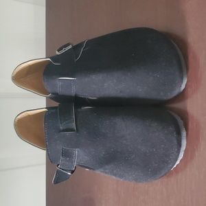 Womens Shoes